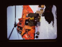 C01B01S04 10 : ヘリコプター, 北極, 撤収, 氷島アーリスⅡ号