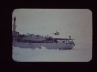 C01B01S09 03 : ヘリコプター, 北極, 撤収, 氷島アーリスⅡ号, 砕氷船