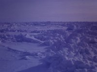 C01B02S0B 05 : 北極, 氷丘, 氷島アーリスⅡ号