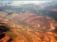 C08B05S18 19 : ウランバートル・ハトガル, モンゴル, 森林破壊, 航空写真