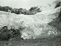 C01B13P06 10 : クンブ ヌプツェ 氷河