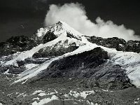 C01B13P06 21 : クンブ ヌプツェ 氷河