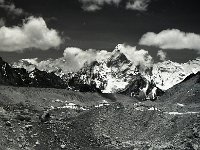 C01B13P06 35 : アマダブラム クンブ デブリ氷河 ヌプツェ モレーン 氷河
