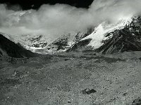 C01B13P12 04 : イムジャ クンブ デブリ氷河 氷河