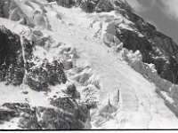 C01B14P08 34 : クンブ 構造 氷河