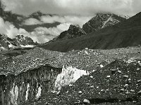 C01B15P07 32 : アイスピナクル クンブ デブリ氷河 氷河