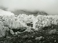 C01B15P08 12 : アイスピナクル クンブ デブリ氷河 ベースキャンプ 構造 氷河