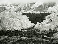 C01B15P08 15 : アイスピナクル クンブ デブリ氷河 ベースキャンプ 構造 氷河