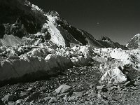 C01B15P08 18 : アイスピナクル クンブ デブリ氷河 ベースキャンプ 氷河