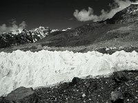 C01B15P10 28 : クンブ 氷河