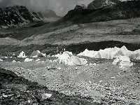 C01B15P12 04 : アイスピナクル クンブ デブリ氷河 氷河