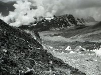 C01B15P12 05 : アイスピナクル クンブ デブリ氷河 氷河