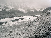 C03B06P03 13 : クンブ デブリ氷河 氷丘 氷河