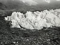 C03B06P03 23 : クンブ デブリ氷河 氷丘 氷河