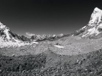 C02B05P08 11 : アイスフォール クンブ 氷河