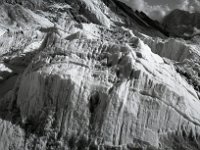 C02B05P08 34 : アイスフォール クンブ 氷河