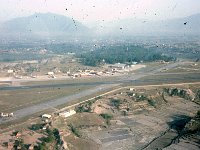 C02B04S03 02 : カトマンズールクラ, カトマンズ空港, 航空写真, １９７５年５月１日