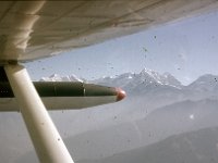 C02B04S03 17 : カトマンズールクラ, ヌンブール, 航空写真, 霞, 靄, １９７５年５月１日