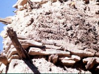 C02B08S0H 04 : カリガンダキ流域, 廃墟, 骨材