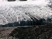 C02B10S0C 12 : ホングコーラ, ホングヌップ氷河周辺, モレーン地形