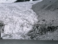 C02B06P04 23 : ヌップ氷河 ホング