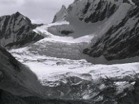 C02B06P06 11 : ホング 氷河