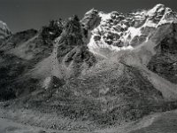 C02B06P08 19 : ホング 岩石氷河