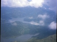 C09B04S09 10 : カトマンズ・ポカラ, ポカラ, 湖沼, 積雲, 航空写真