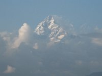 2008 10 17N04 035 : ポカラ マチャプチャリ 偏西風 国際山岳博物館 積雲