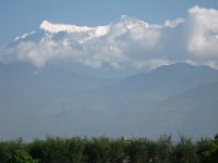 2008 10 21N02 011 : アンナプルナ ポカラ 二峰 四峰 国際山岳博物館 積雲