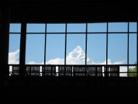 2008 11 03N02 044 : ポカラ マチャプチャリ 国際山岳博物館 窓