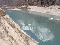 2008 11 25N01 051 : ツラギ氷河調査 氷河湖 第７日目 p3周辺