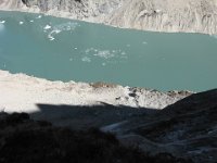 2008 11 25N01 094 : ツラギ氷河調査 氷河湖 第７日目 p2周辺