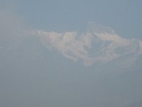 2008 12 18N01 024 : アンナプルナ ポカラ 二峰 国際山岳博物館 大気汚染 霞
