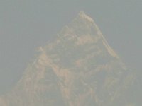 2010 03 19R01 006 : アンナプルナ ポカラ マチャプチャリ 国際山岳博物館 大気汚染 霞