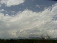2010 05 29R02 021 : アンナプルナ ポカラ 国際山岳博物館 雲