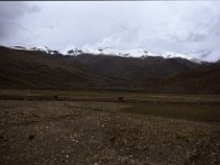 C04B01S10 05 : チベット, ラサーシガツェ, 雲, １９８０年チベット科学討論会