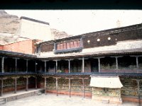 C04B03S10 14 : シガツェ, タシルンブ寺院, チベット, １９８０年チベット科学討論会