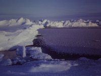 C01B02S09 06 : 北極, 氷丘, 氷島アーリスⅡ号, 開水面