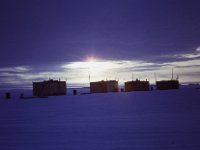 C01B02S05 01 : 北極, 氷島アーリスⅡ号, 観測基地