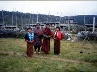 C08B06S61 18 : タンザ, ブータン, プナカ・ルナナ, 山岳民族