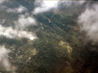 C09B04S24 07 : カトマンズ・パロ, パロ周辺, 積雲, 航空写真