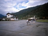 C09B04S25 14 : パロ空港, ブータン, 積雲