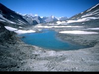 C10B03S38 07 : インダス川流域, ザンスカール, シングラ, 峠, 快晴, 氷河, 氷河湖