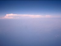 C08B05S02 09 : スモッグ, 積雲, 航空写真, 関空・北京
