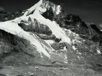 C01B13P07 04 : クンブ デブリ氷河 ヌプツェ 氷河