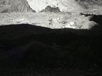 C01B13P07 33 : クンブ ヌプツェ 氷河