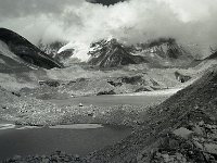 C01B13P11 35 : イムジャ クンブ チュクン 氷河 湖沼