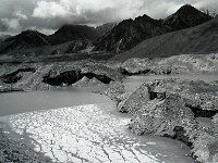 C01B13P11 36 : イムジャ クンブ チュクン 氷河 湖沼