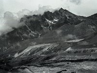 C01B15P01 09 : クンブ デブリ氷河